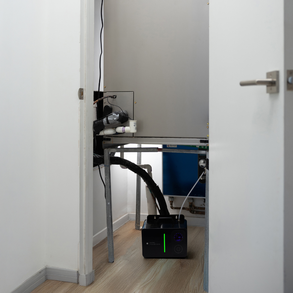 Hotel Collection Presidential Scent Diffuser – sleek black HVAC-only diffuser for whole-home fragrance, compatible with central air systems